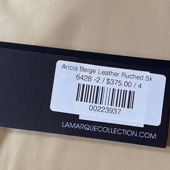 Lamarque Aricia Beige Ruched Leather Skirt US4 New With Tags - Picture 10 of 11